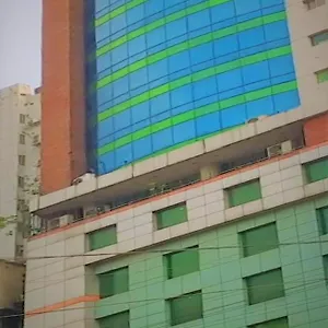3* Hotel Victory - In Center