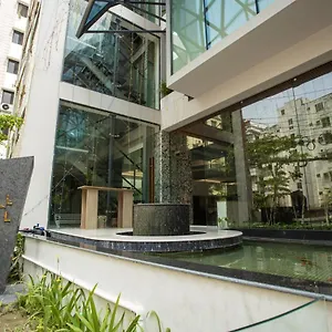 4* Hotel Pearl